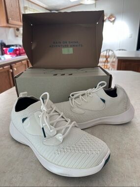 Vessi Waterproof Women's White Knit Sneakers with Teal Accent